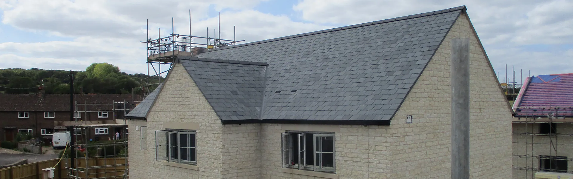 banner-roofing-one banner-roofing-one